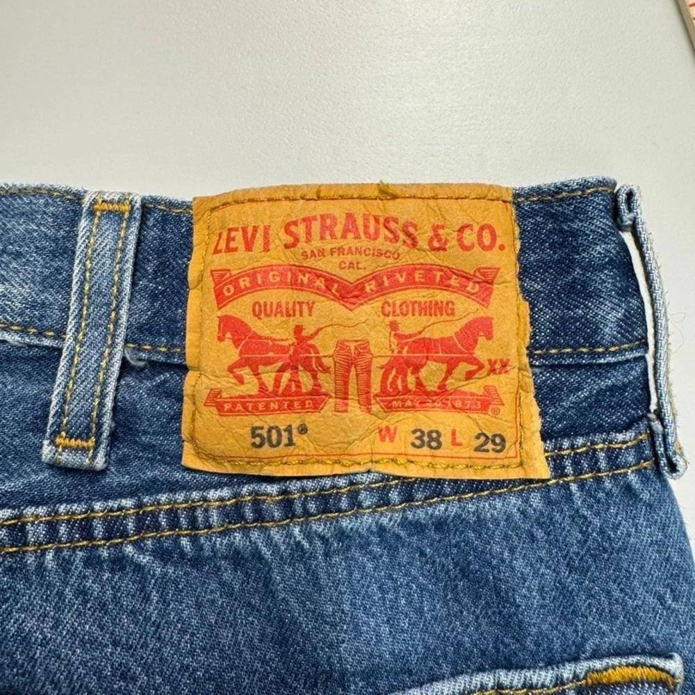Levis 501 Original Fit Mens Blue Denim Jeans Straight Leg 38x29 Medium Wash